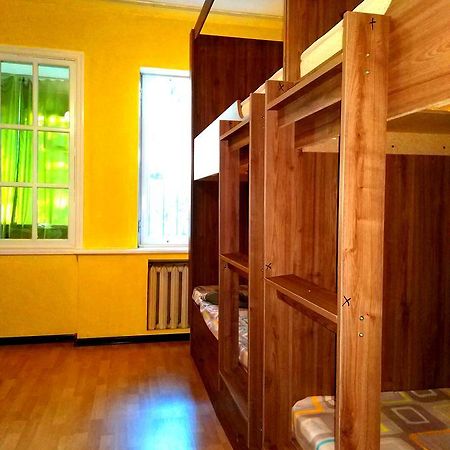 Apelsin Hostel Almati Kültér fotó