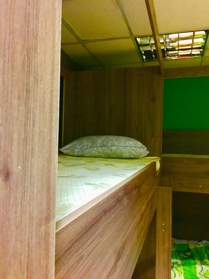 Apelsin Hostel Almati Kültér fotó